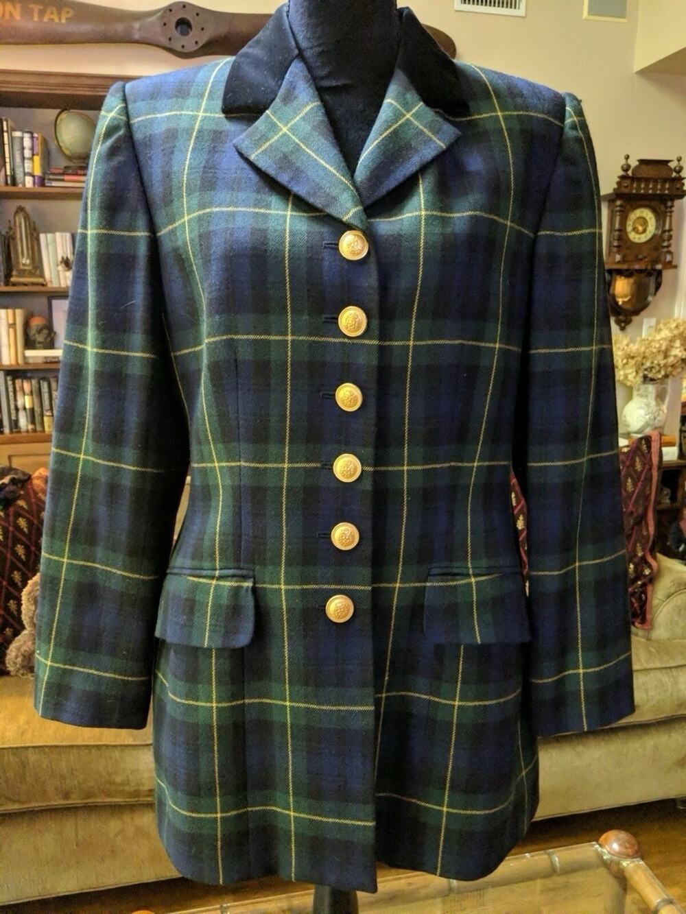 VTG Embassy Row Petites blazer Green Tartan Plaid Gold Crest Buttons Blazer SP